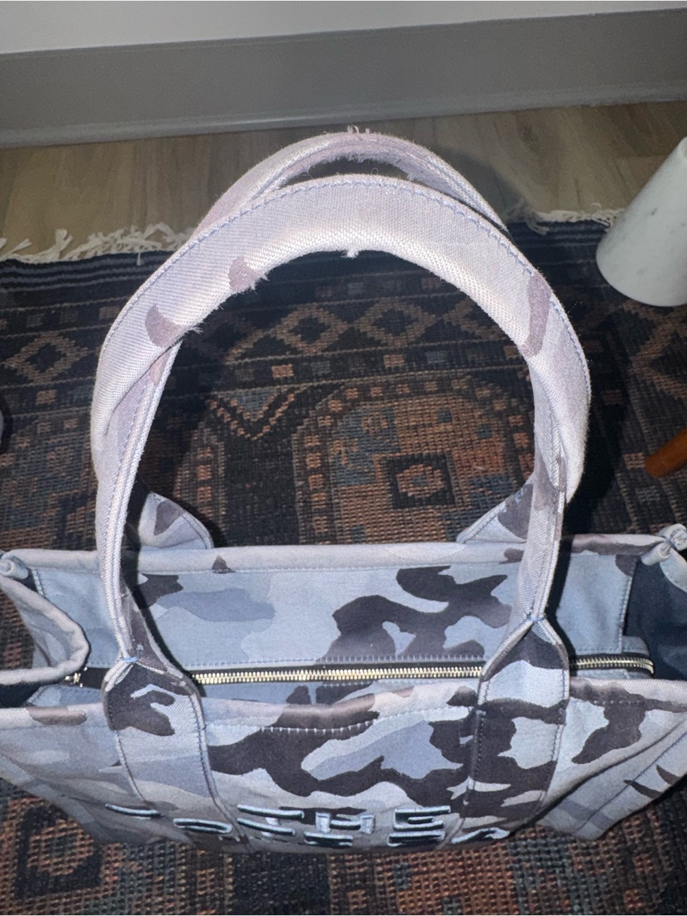 Marc Jacobs Gray Camo Tote Bag - Picture 3 of 7